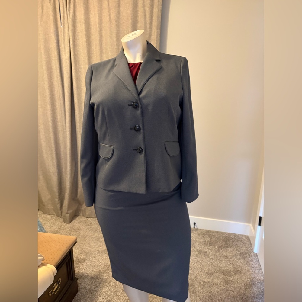 Evan Picone Gray Skirt Suit Set